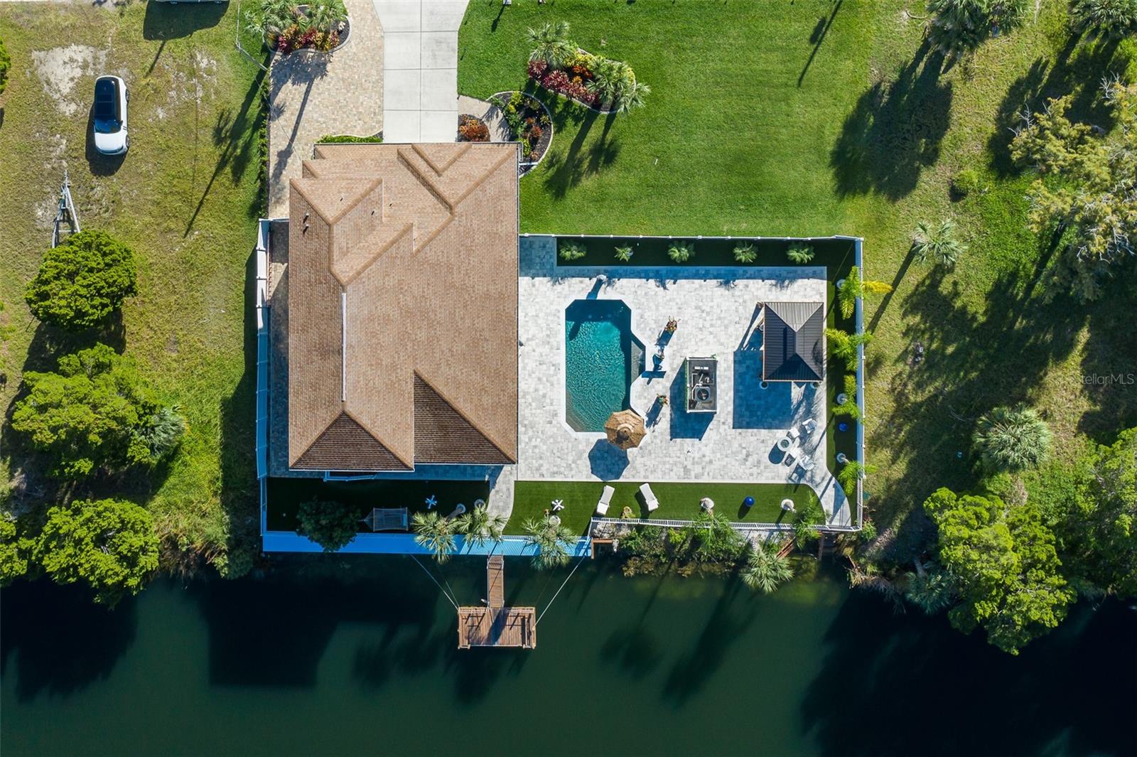Image 9 of 98 For 3271 Hibiscus Drive
