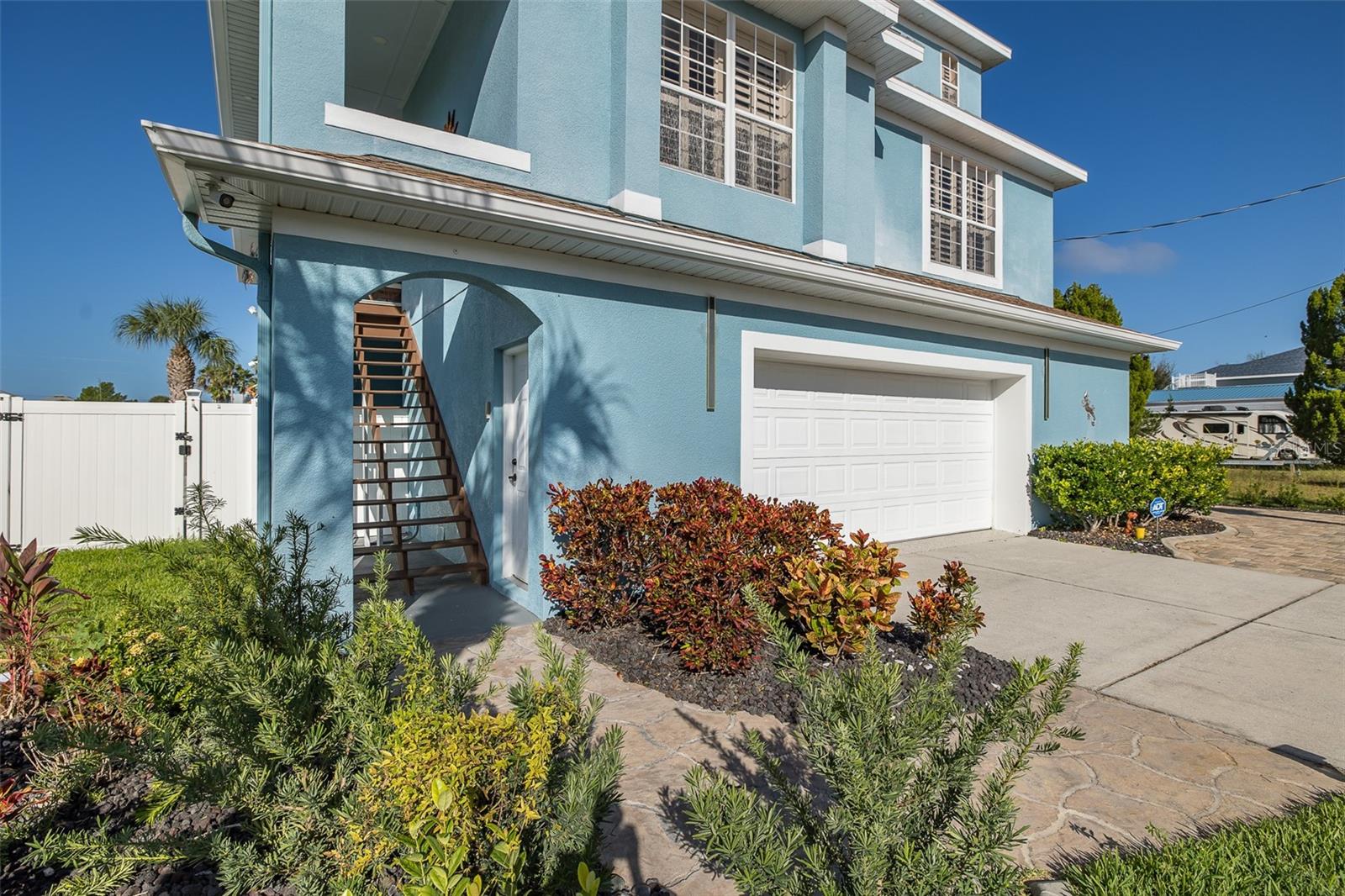 Image 92 of 98 For 3271 Hibiscus Drive
