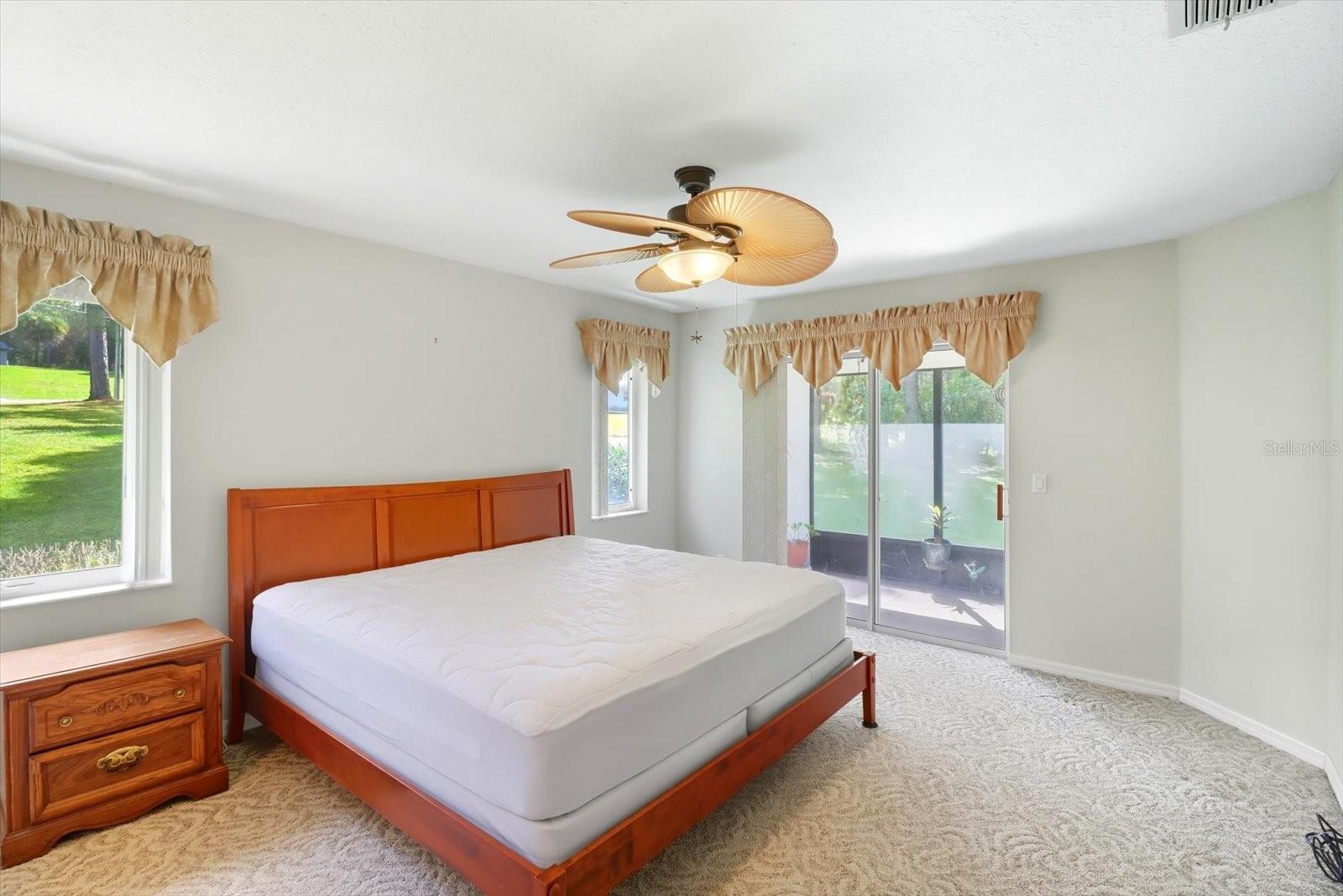 Image 32 of 84 For 2888 Verbena Place
