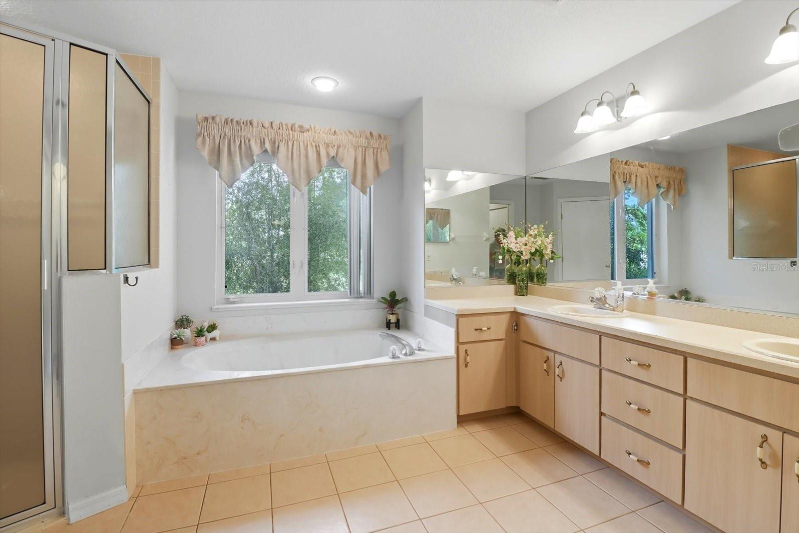 Image 36 of 84 For 2888 Verbena Place