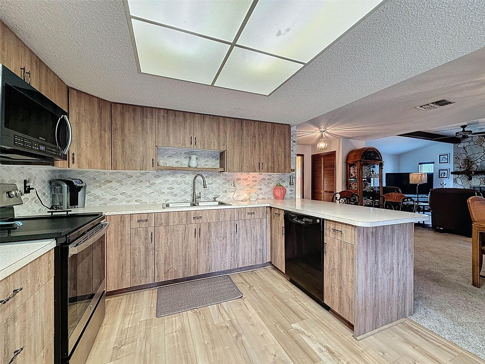 Image 16 of 63 For 8950 Hernando Way