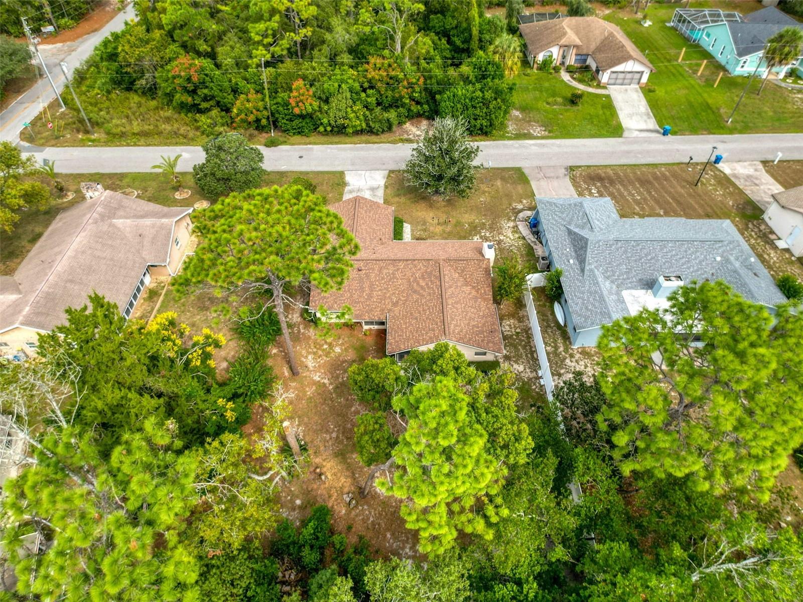 Image 47 of 63 For 8950 Hernando Way