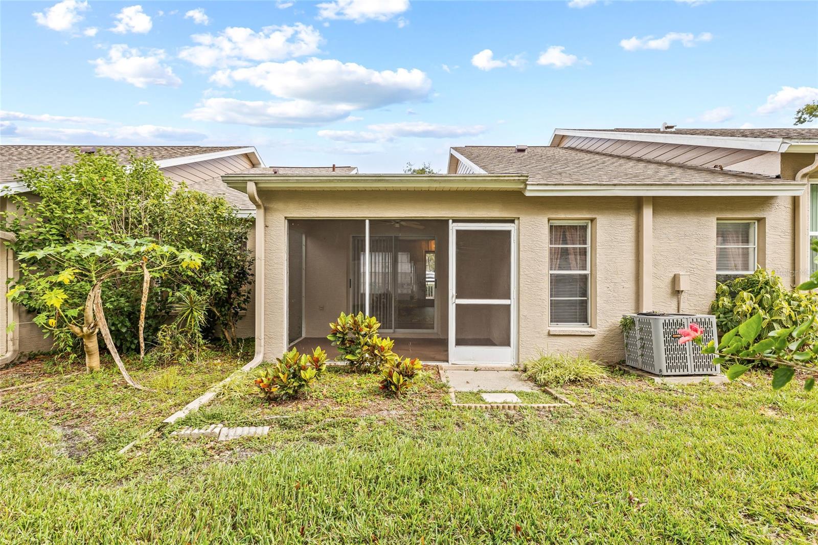 Image 38 of 49 For 7343 Willow Brook Drive