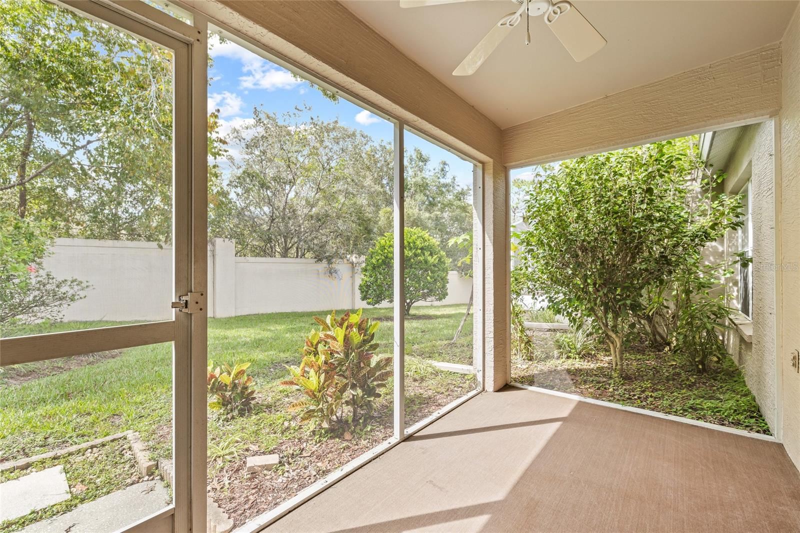 Image 4 of 49 For 7343 Willow Brook Drive