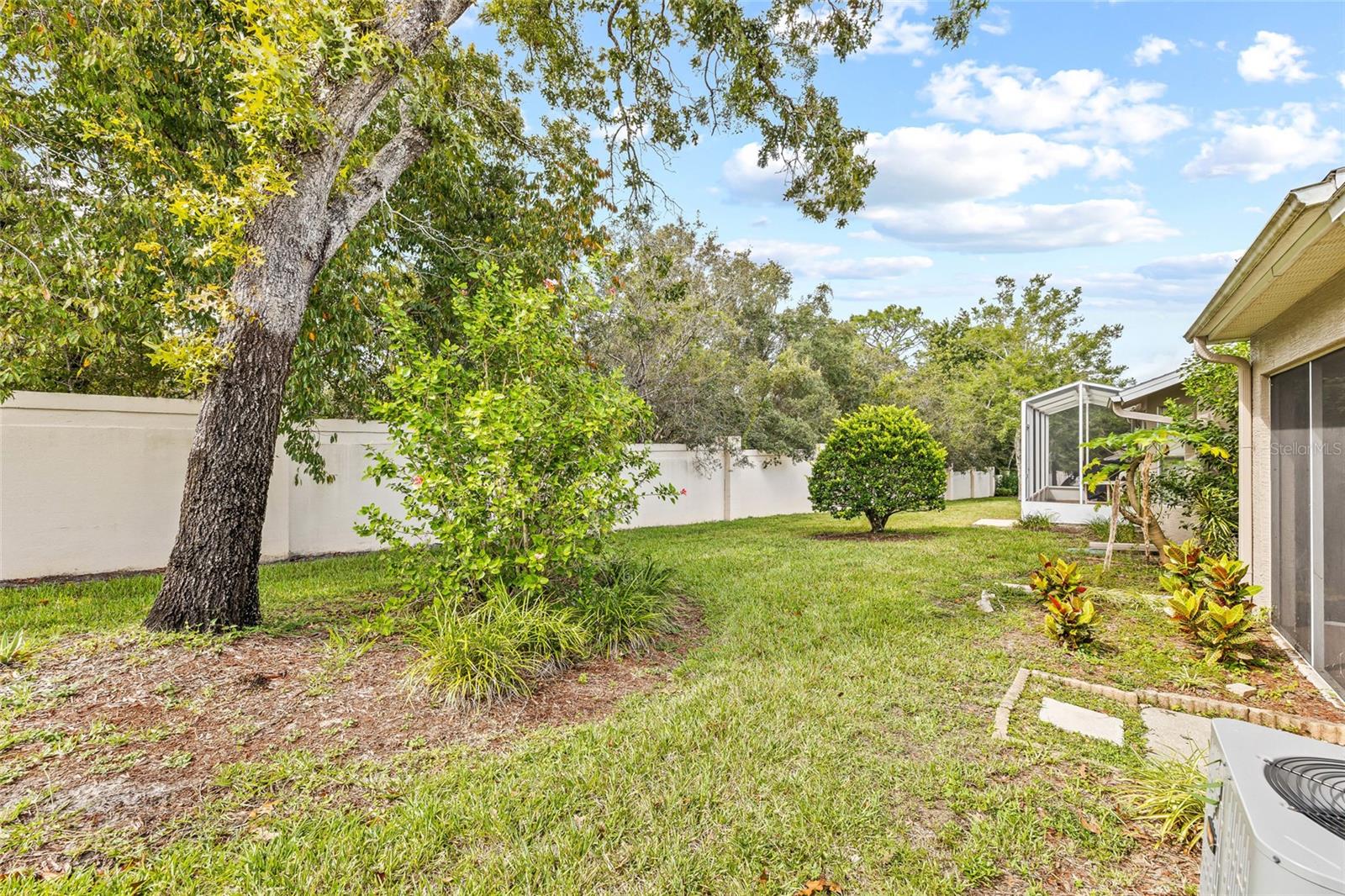 Image 40 of 49 For 7343 Willow Brook Drive