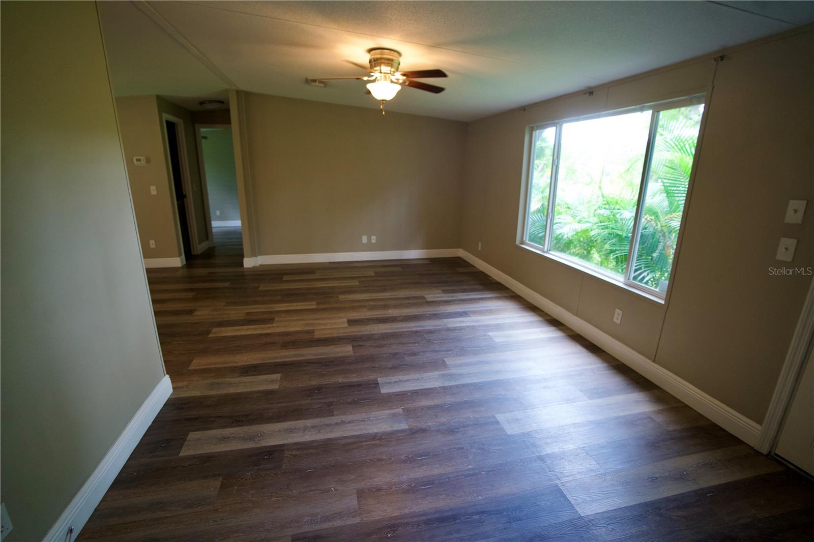 Listing photo id 13 for 10424 Tami Trail