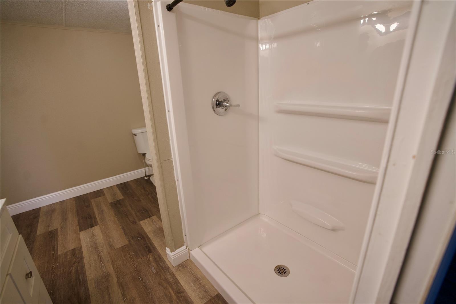 Listing photo id 17 for 10424 Tami Trail