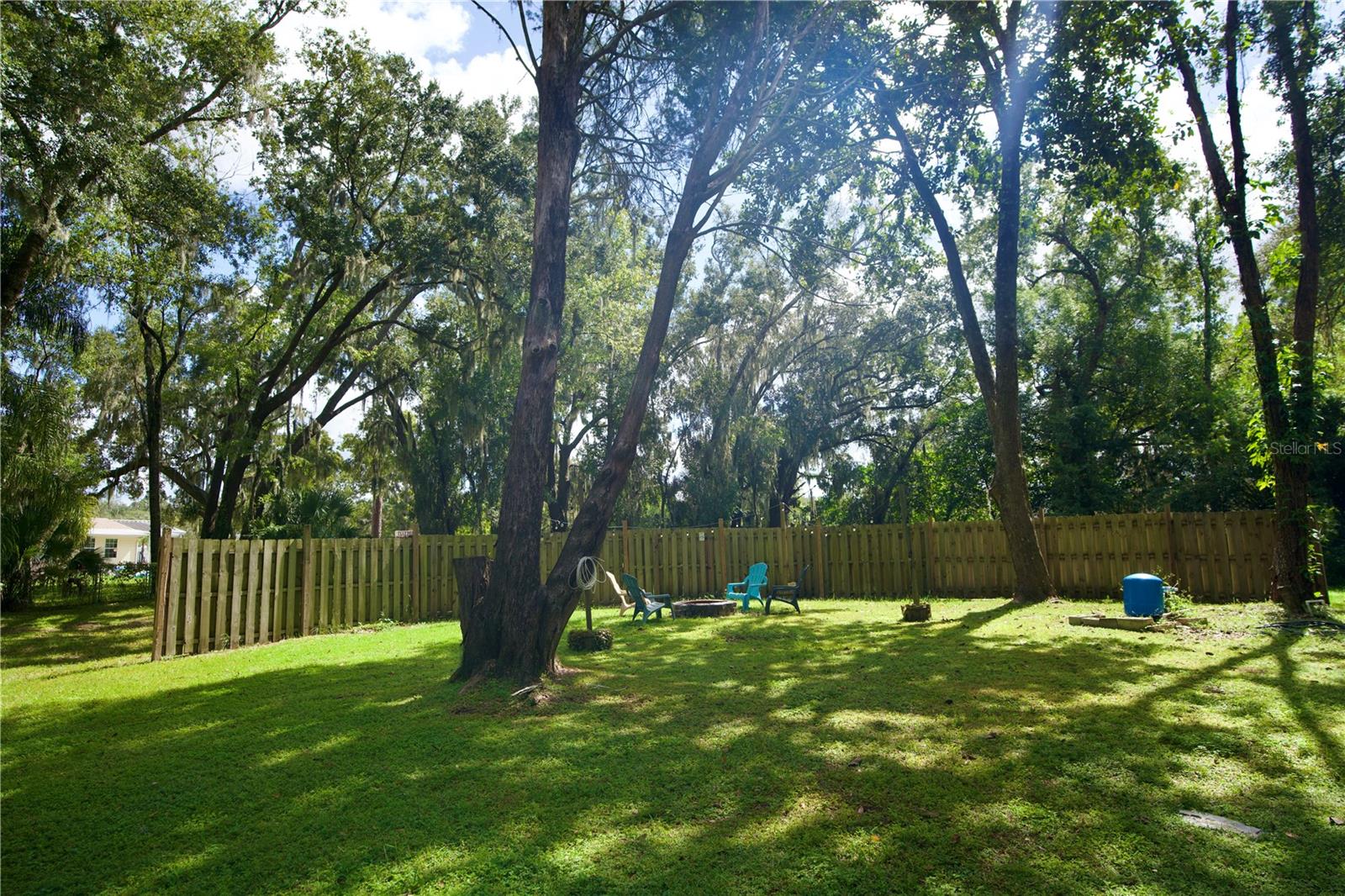 Listing photo id 23 for 10424 Tami Trail