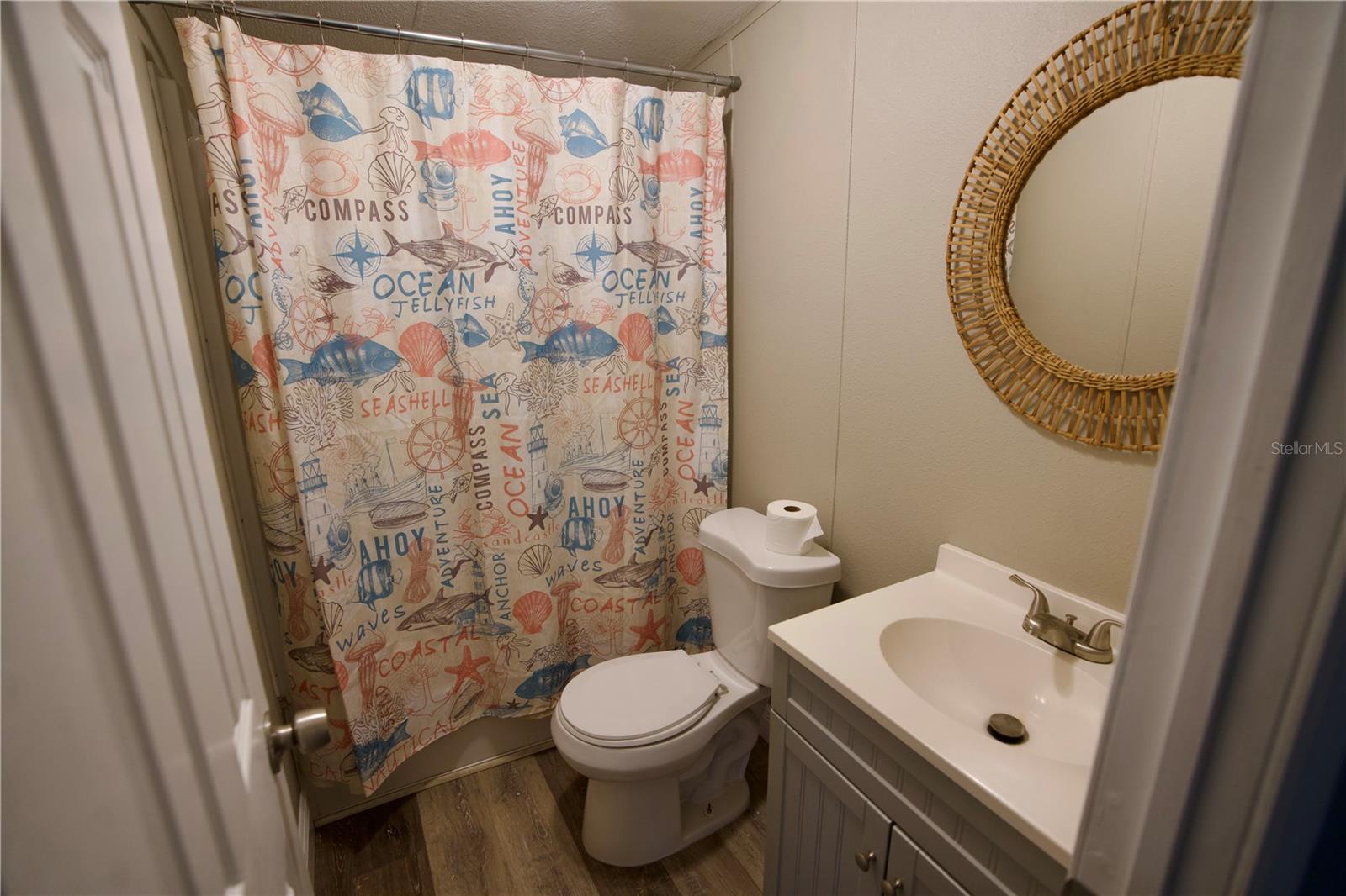 Listing photo id 6 for 10424 Tami Trail