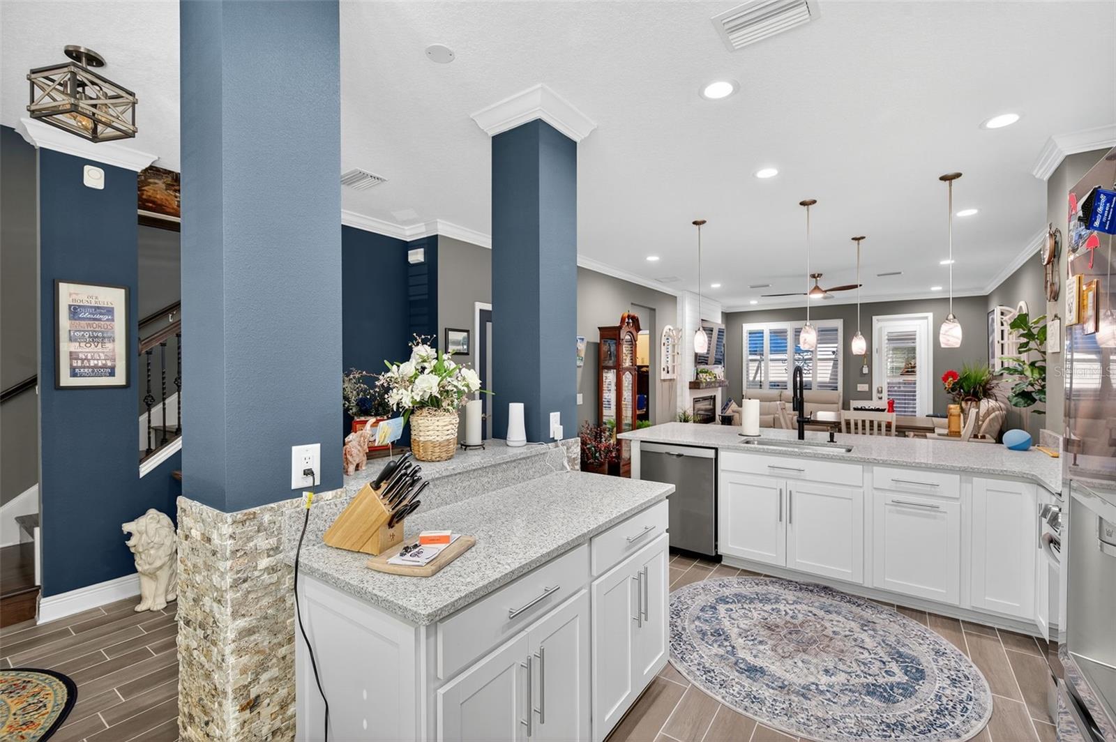 Image 10 of 48 For 13071 Batten Lane