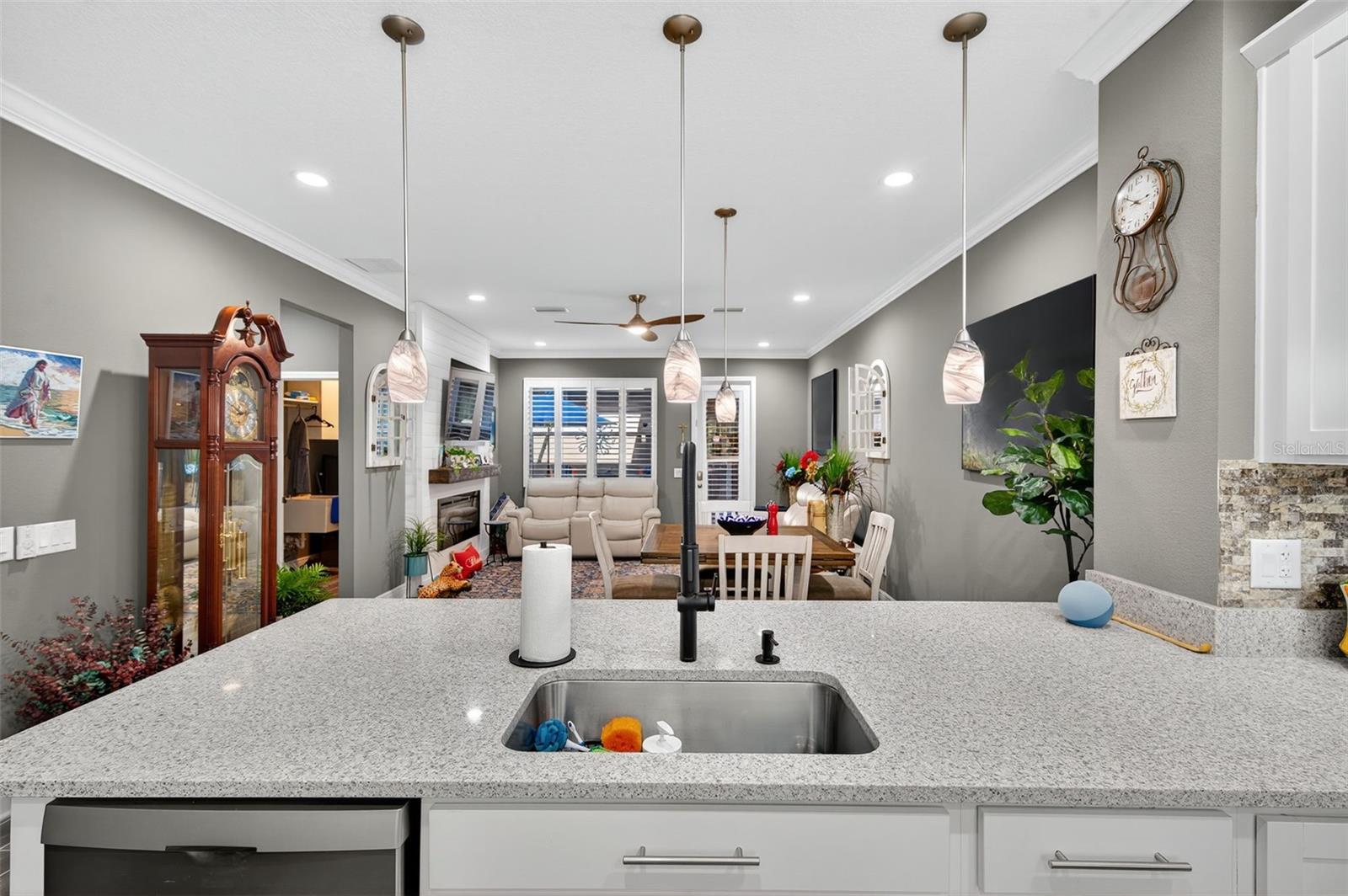 Image 11 of 48 For 13071 Batten Lane