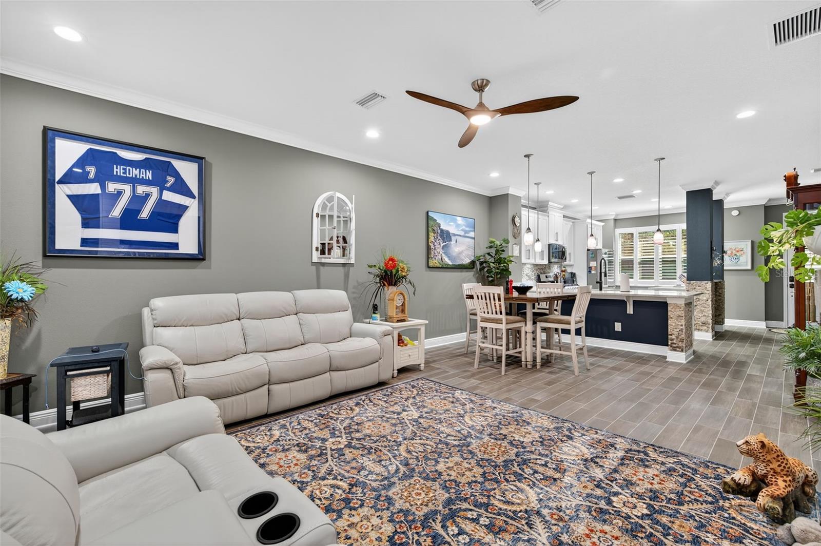 Image 18 of 48 For 13071 Batten Lane