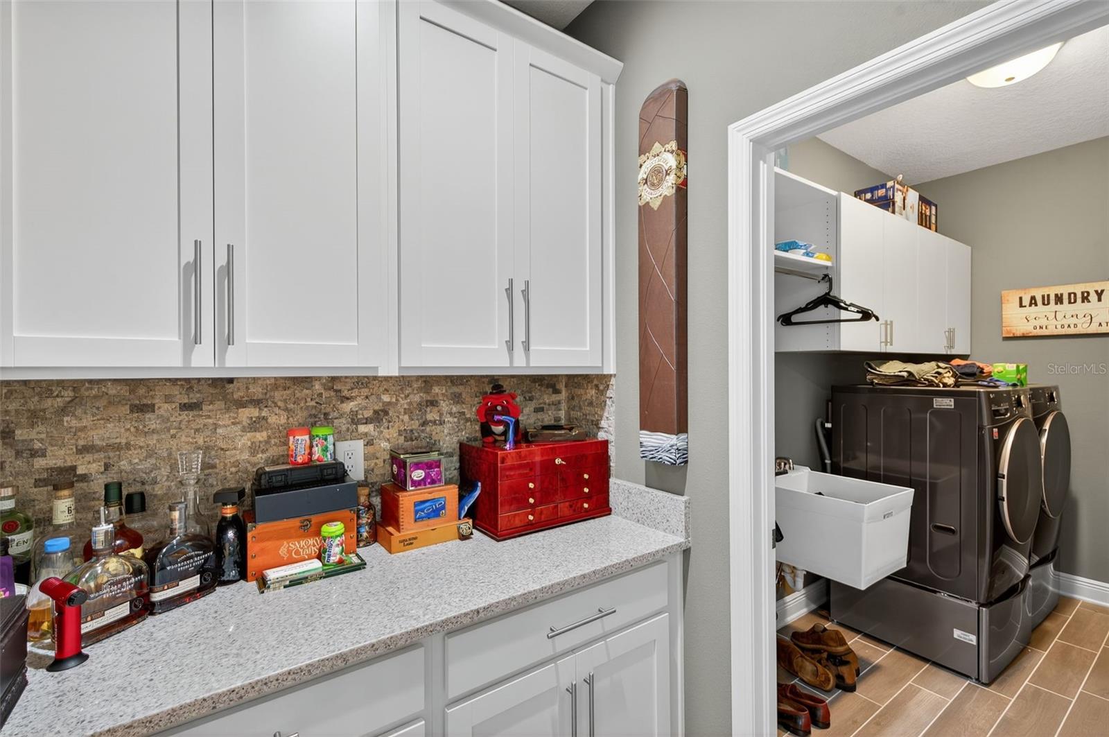 Image 21 of 48 For 13071 Batten Lane