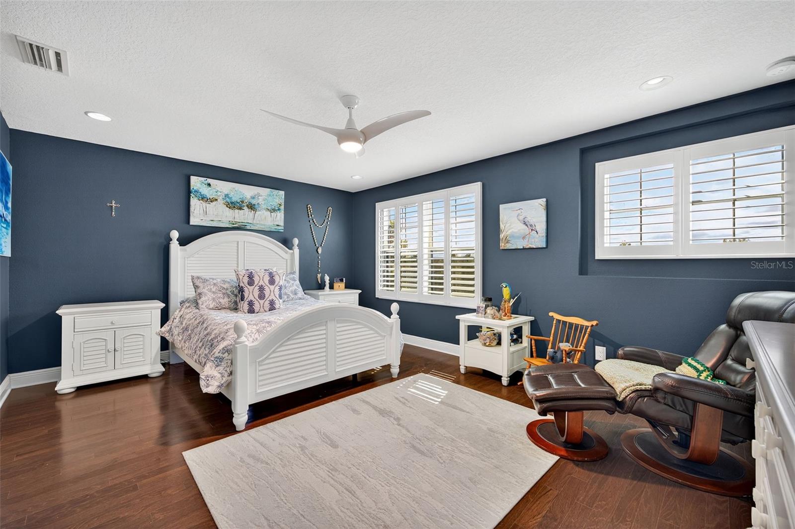 Image 24 of 48 For 13071 Batten Lane