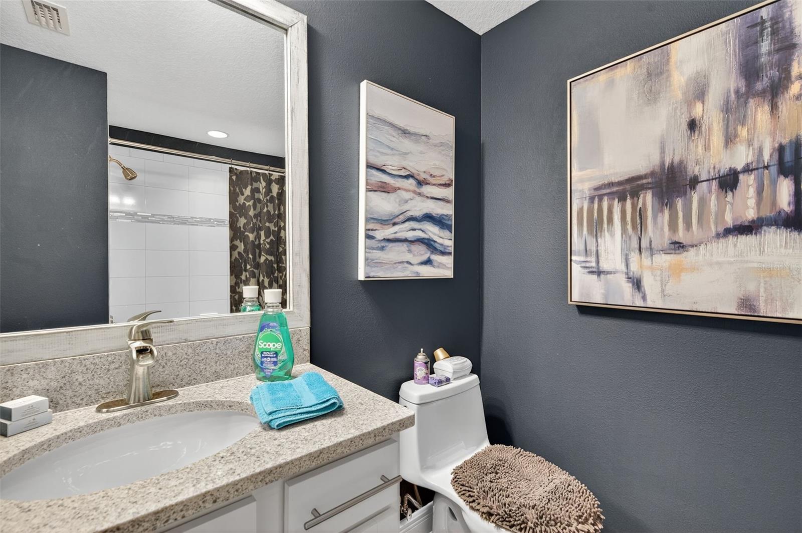 Image 32 of 48 For 13071 Batten Lane