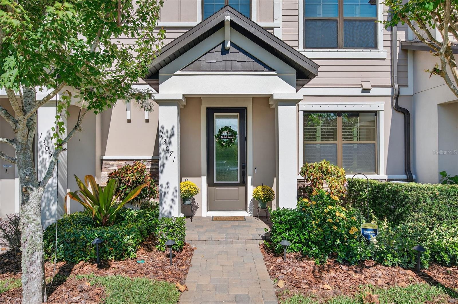 Image 4 of 48 For 13071 Batten Lane