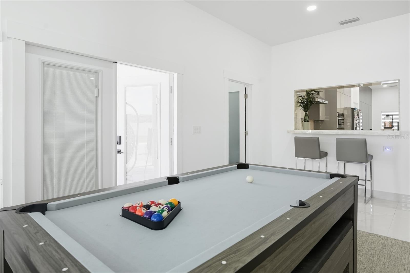 Image 20 of 60 For 7102 Hazelhurst Court