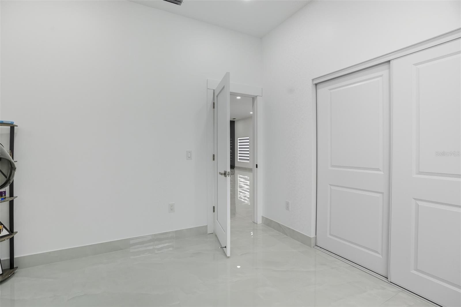 Image 3 of 60 For 7102 Hazelhurst Court