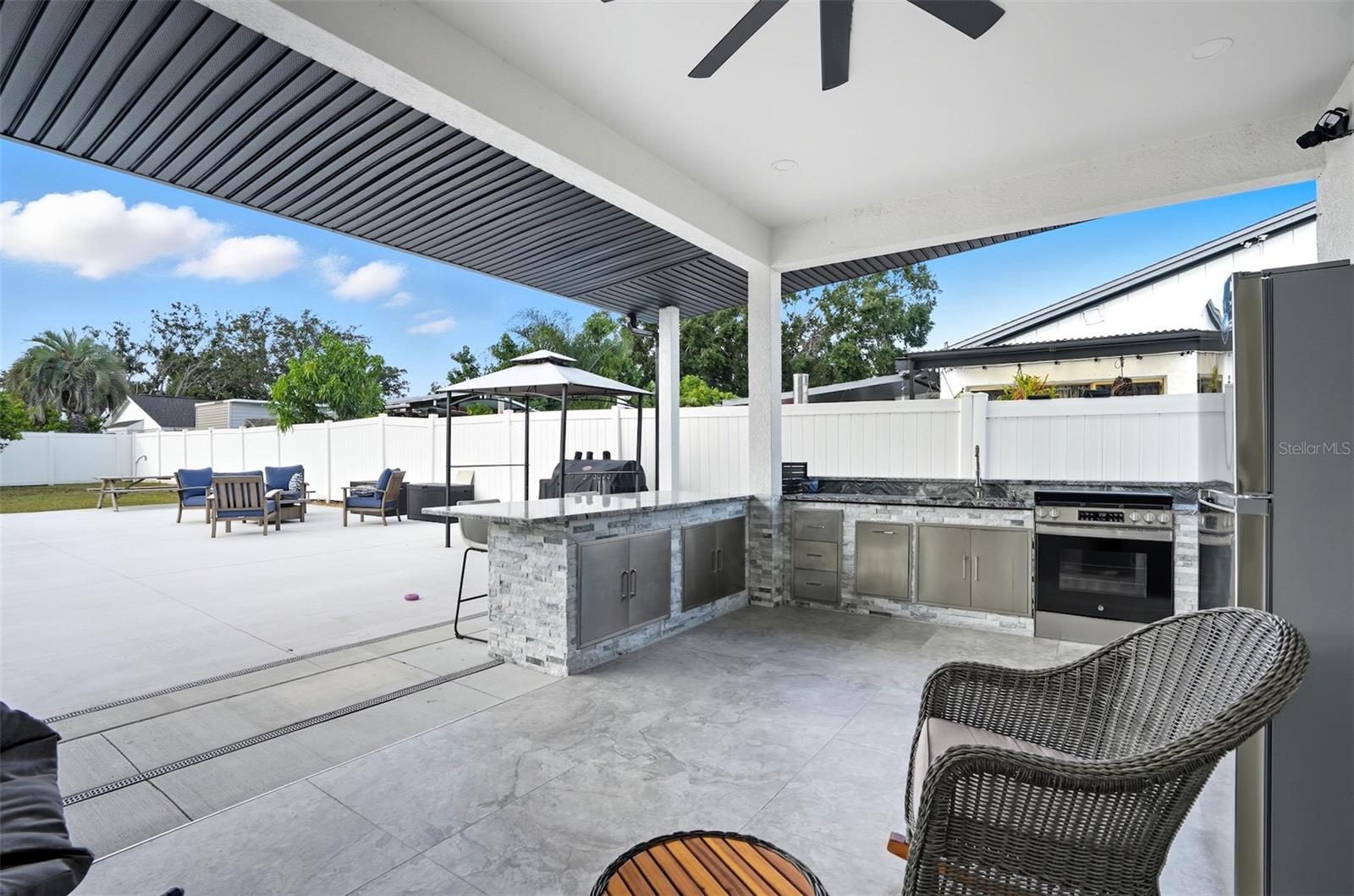 Image 39 of 60 For 7102 Hazelhurst Court