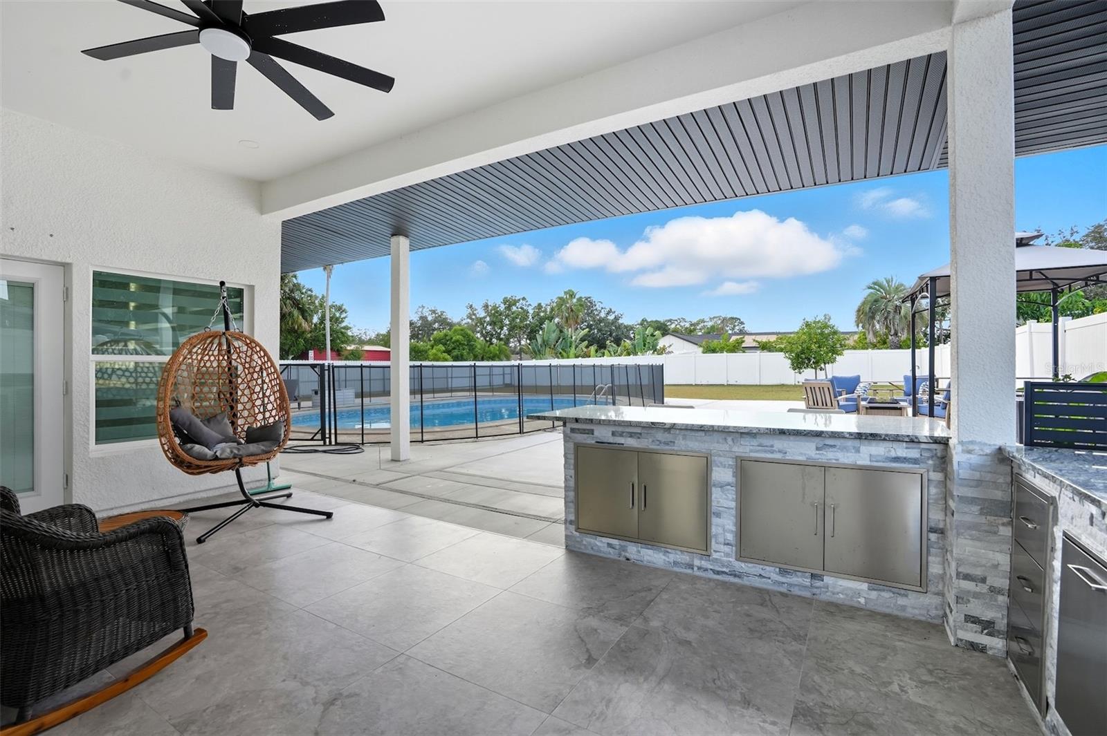 Image 43 of 60 For 7102 Hazelhurst Court