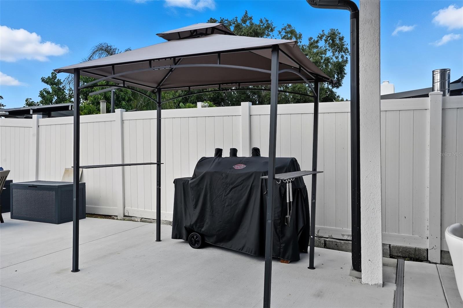 Image 45 of 60 For 7102 Hazelhurst Court