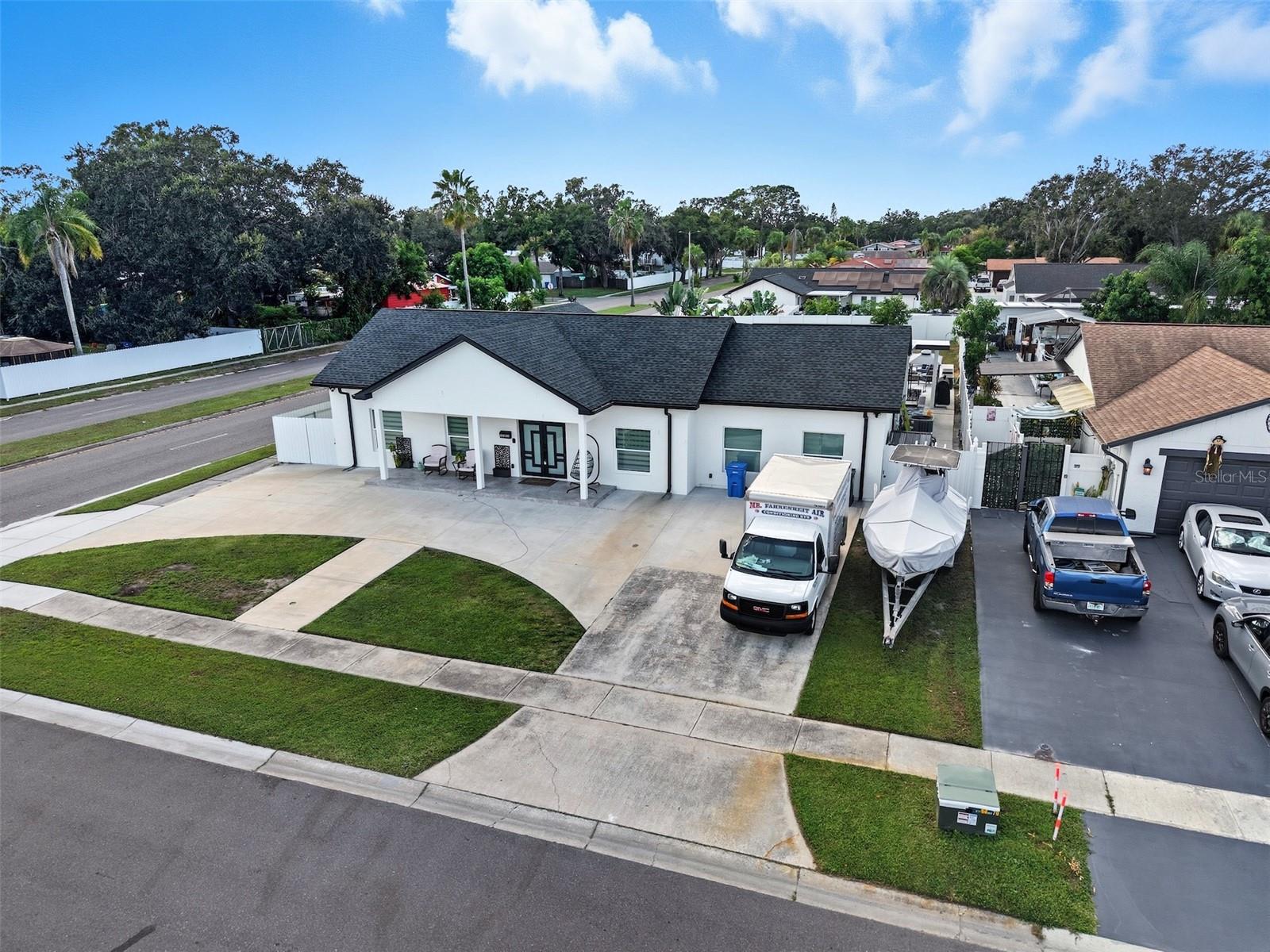 Image 54 of 60 For 7102 Hazelhurst Court