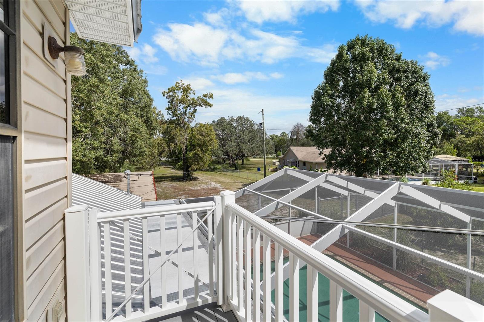 Image 37 of 70 For 9514 Eden Avenue