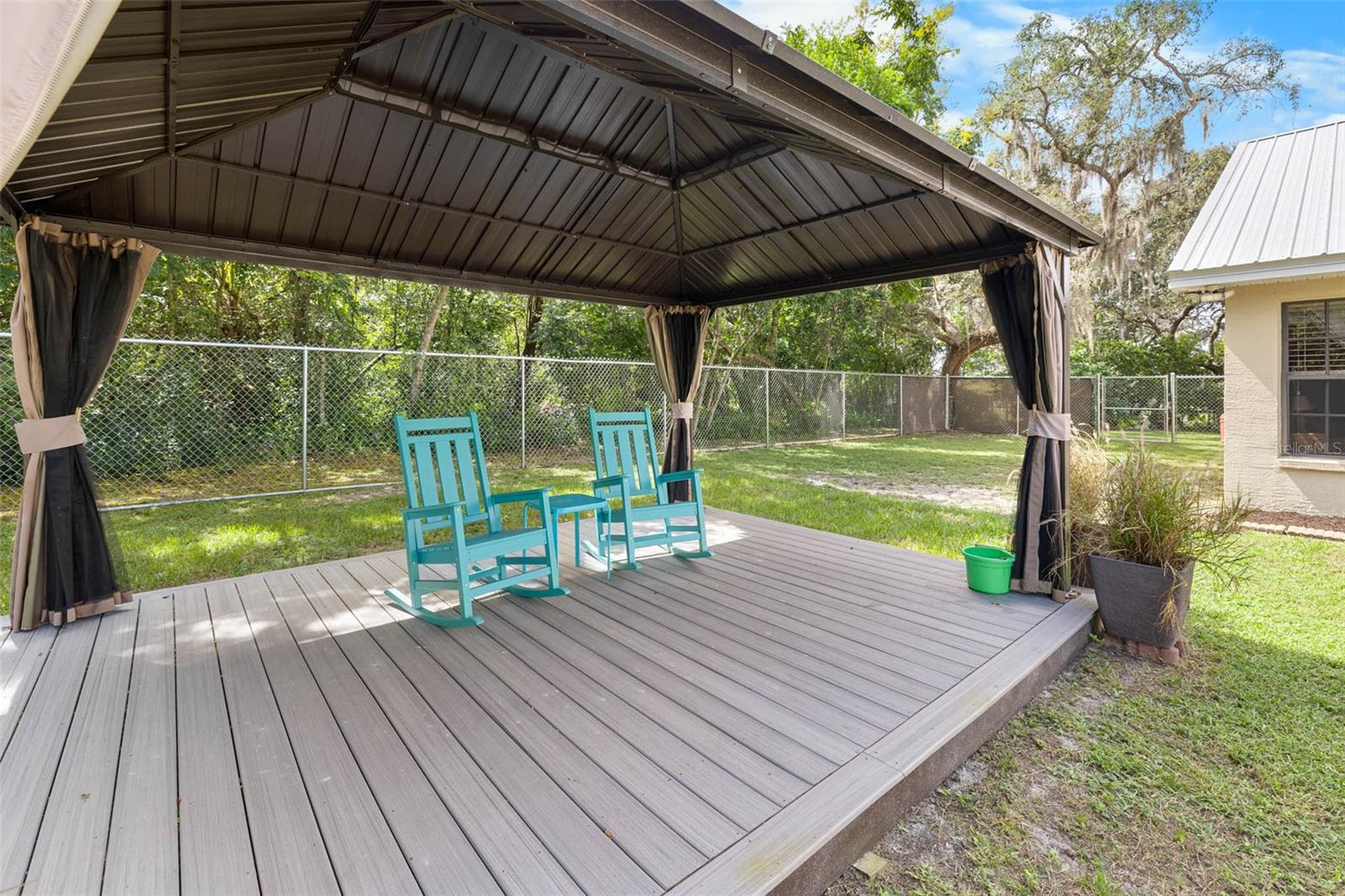 Image 48 of 70 For 9514 Eden Avenue