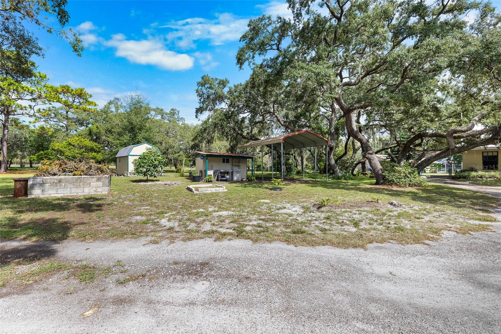 Image 55 of 70 For 9514 Eden Avenue