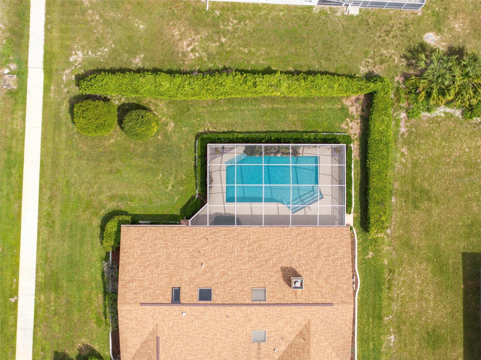 Listing photo id 56 for 6701 Freeport Drive