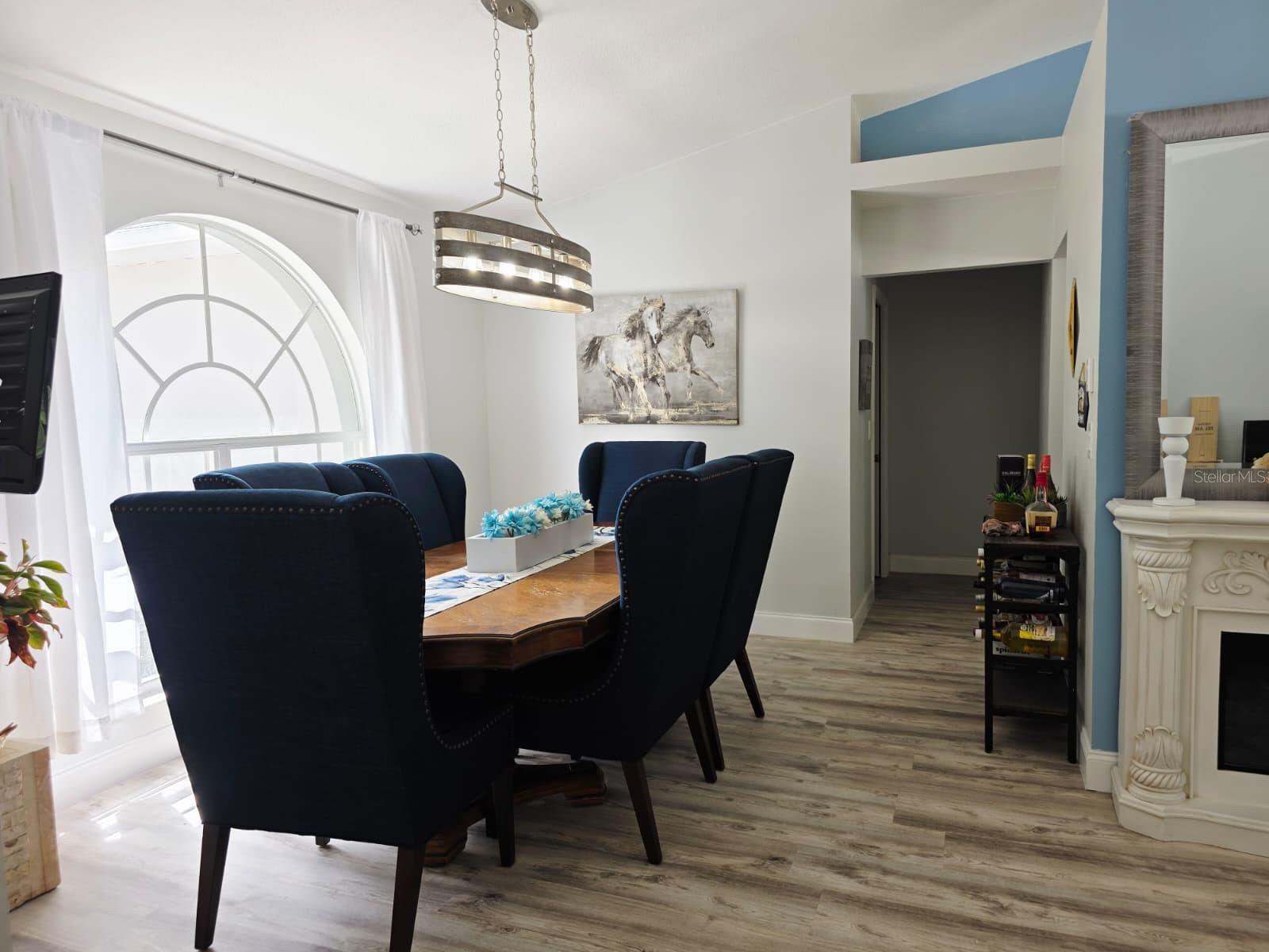 Image 15 of 50 For 10373 Marvista Court