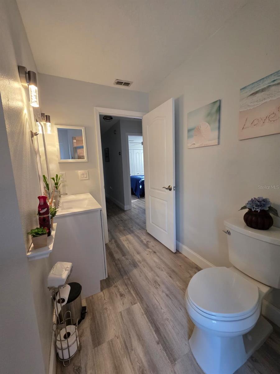 Image 27 of 50 For 10373 Marvista Court