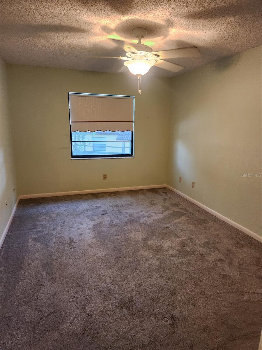 Image 12 of 16 For 8626 Shadblow Court 4