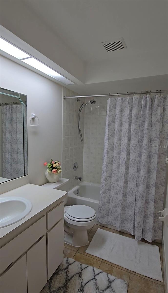 Image 14 of 18 For 4225 Sun Rafael Ave