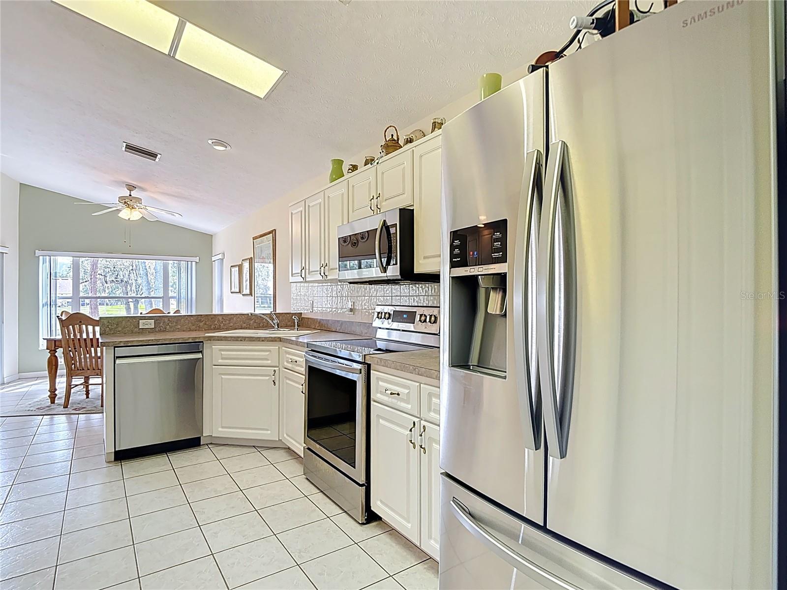 Image 27 of 67 For 13510 Knotty Lane