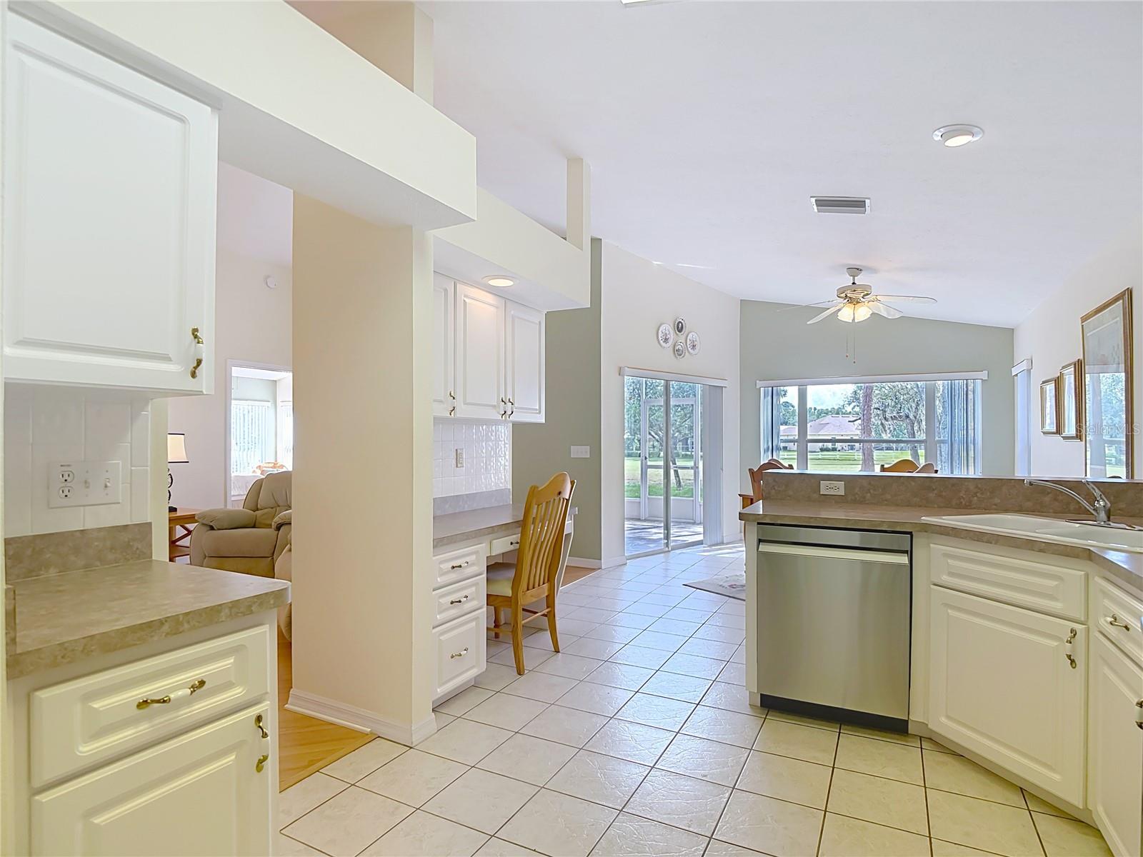 Image 29 of 67 For 13510 Knotty Lane