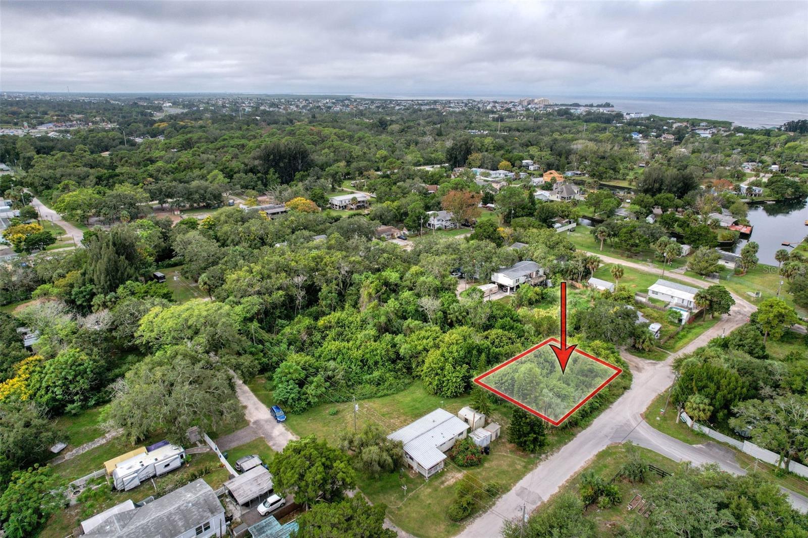 Image 5 of 13 For 7318 Sailfish Drive