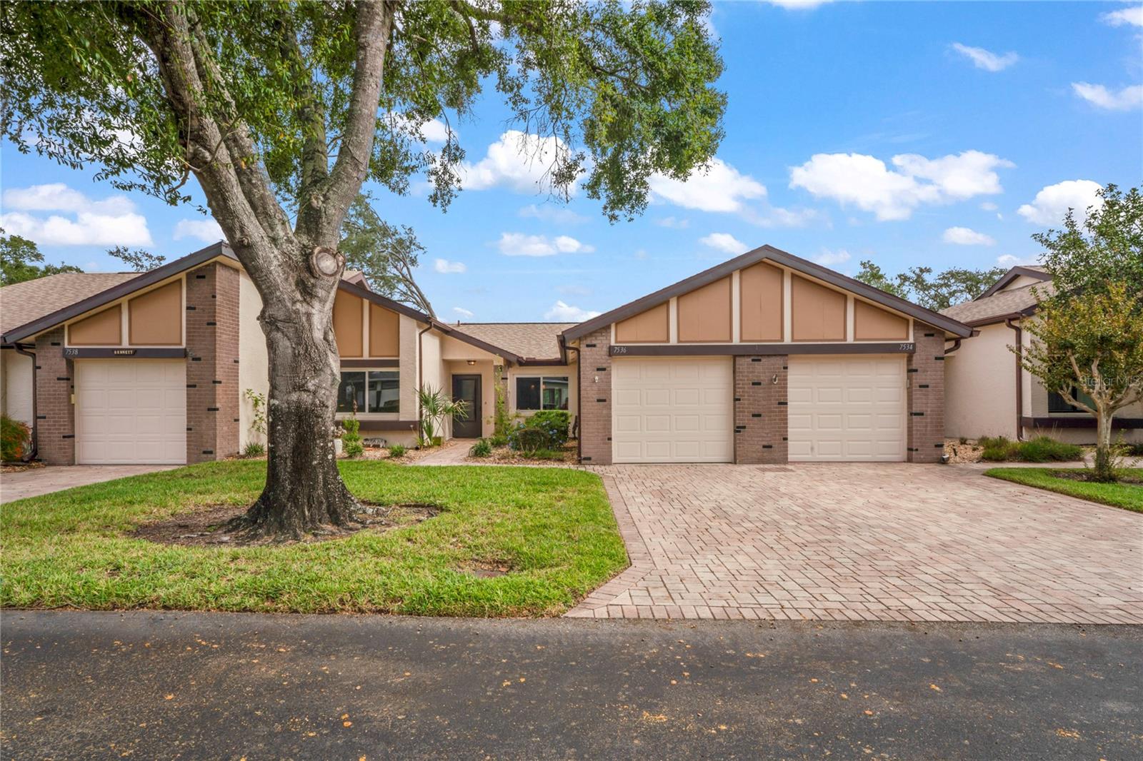 Image 2 of 65 For 7536 Heather Walk Drive