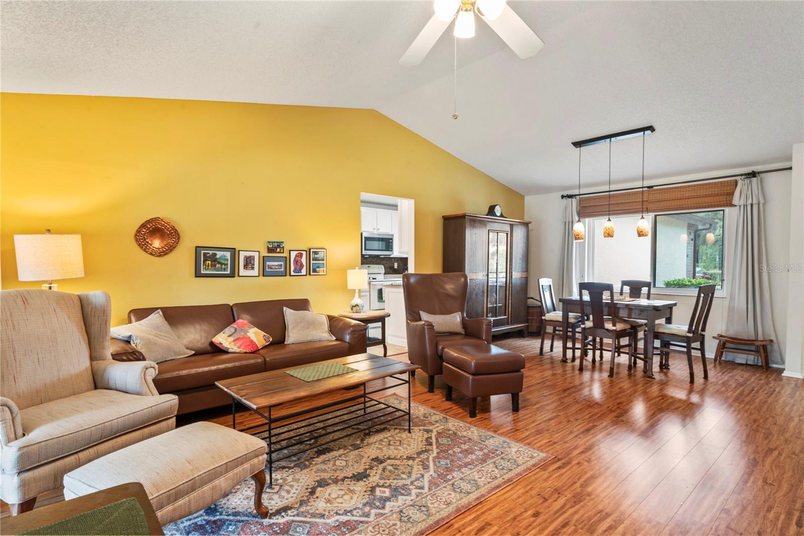 Image 9 of 65 For 7536 Heather Walk Drive