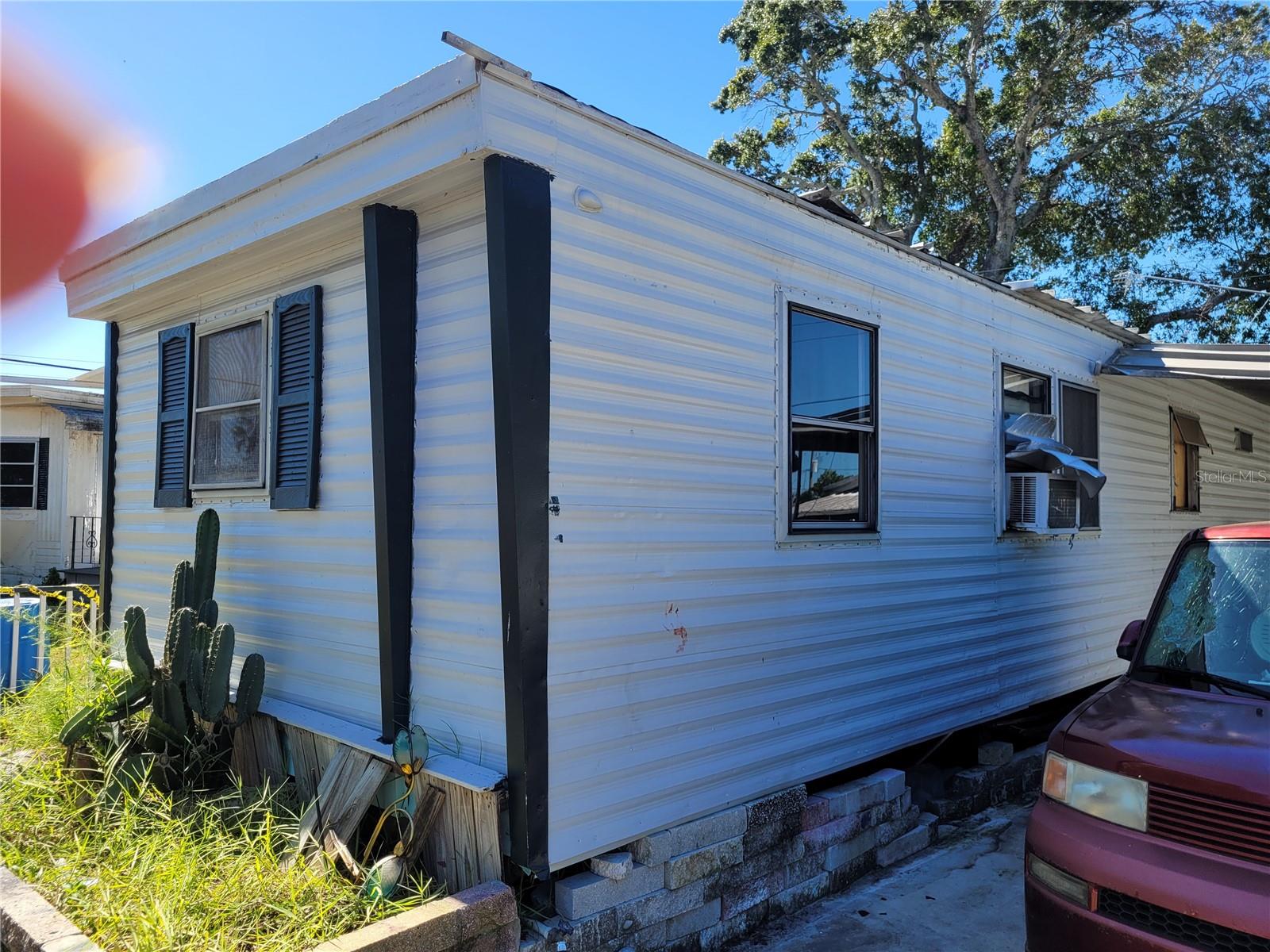 Image 3 of 4 For 1749 Shady Cove Drive