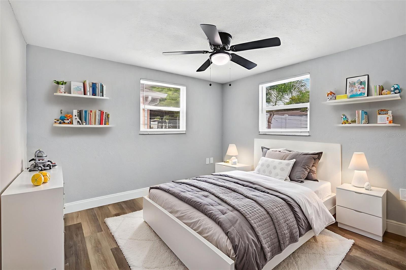 Image 9 of 15 For 7415 San Salvadore Drive