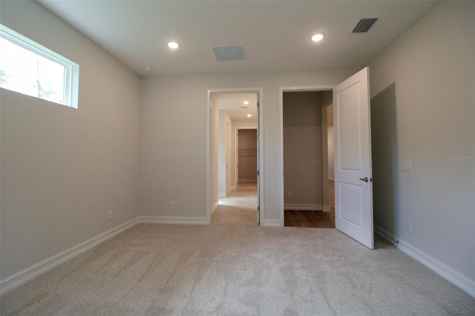Image 20 of 33 For 159 Kinglet Avenue