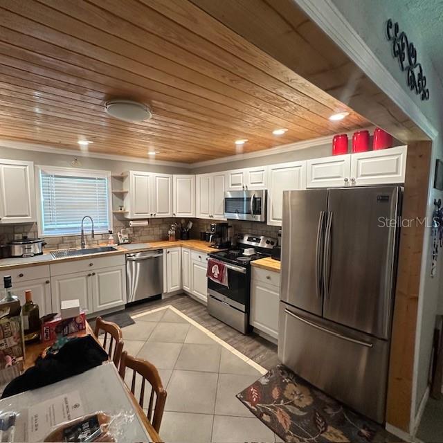 Image 7 of 15 For 839 Village Drive