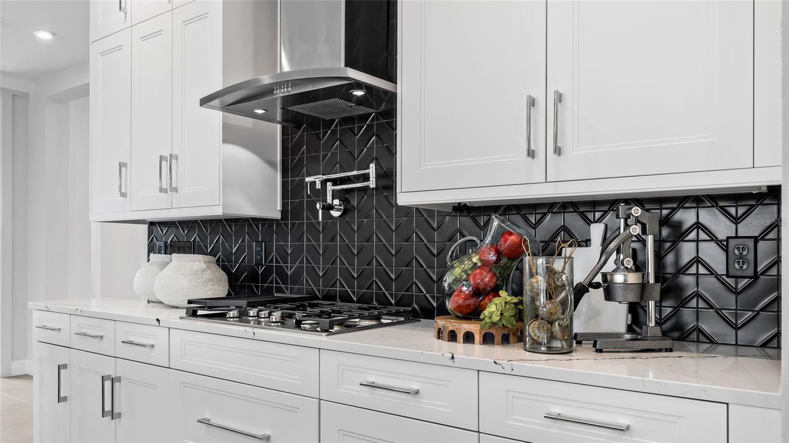 Image 10 of 31 For 1730 Point Grace Road