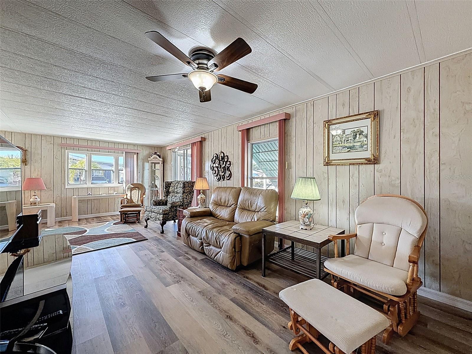 Image 22 of 58 For 7411 Osage Drive