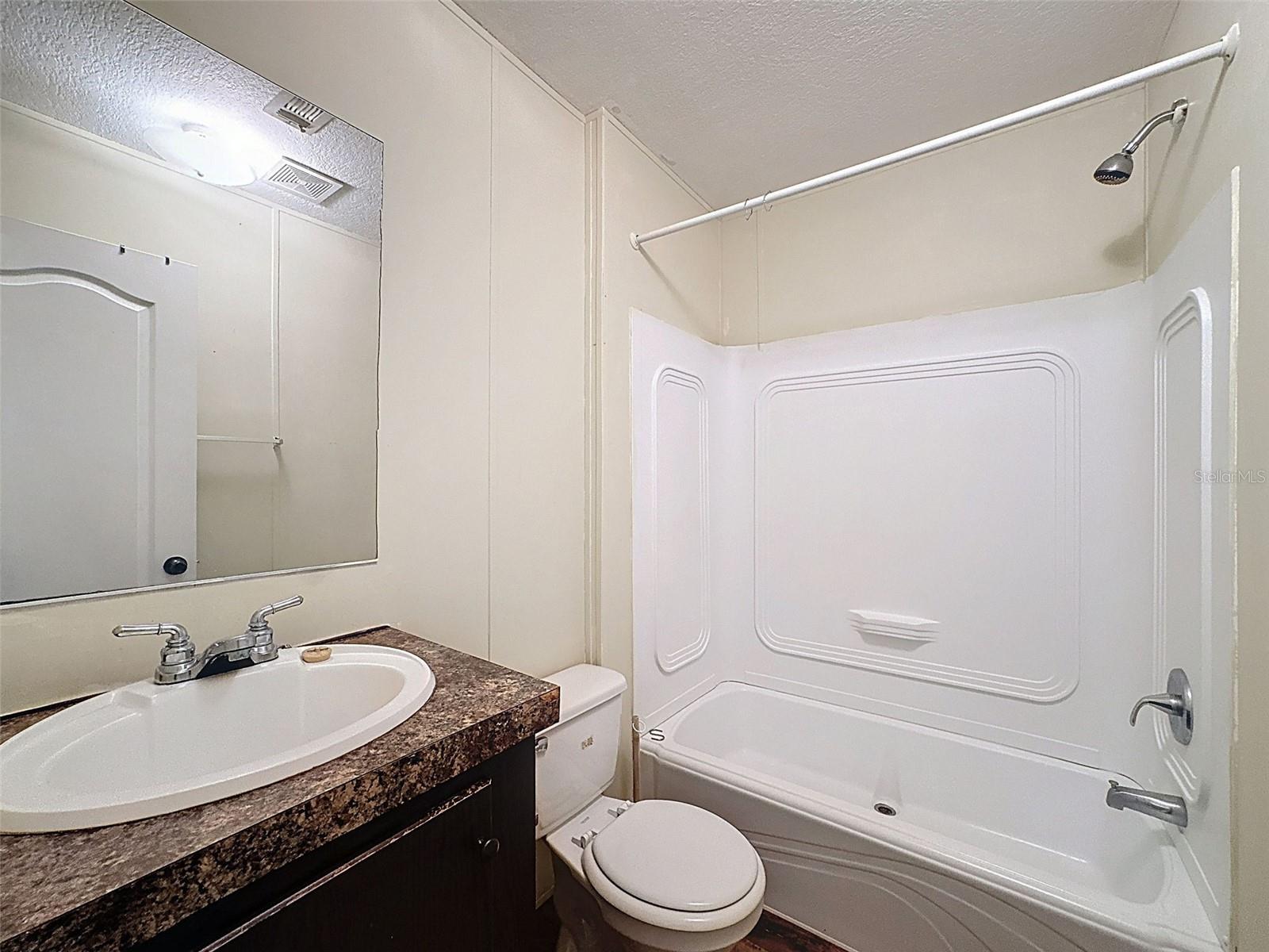 Image 20 of 50 For 13305 Miami Street