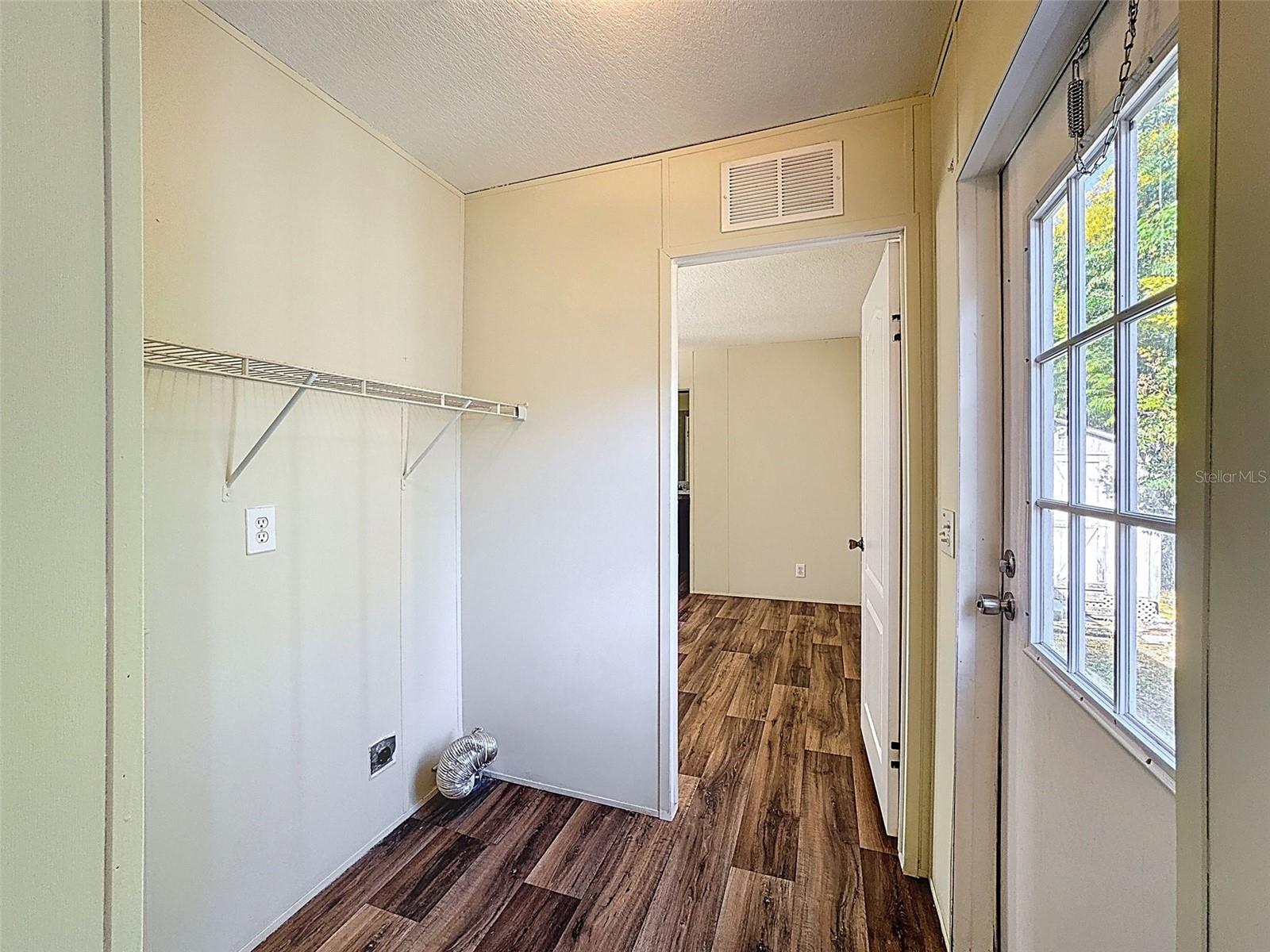 Image 26 of 50 For 13305 Miami Street