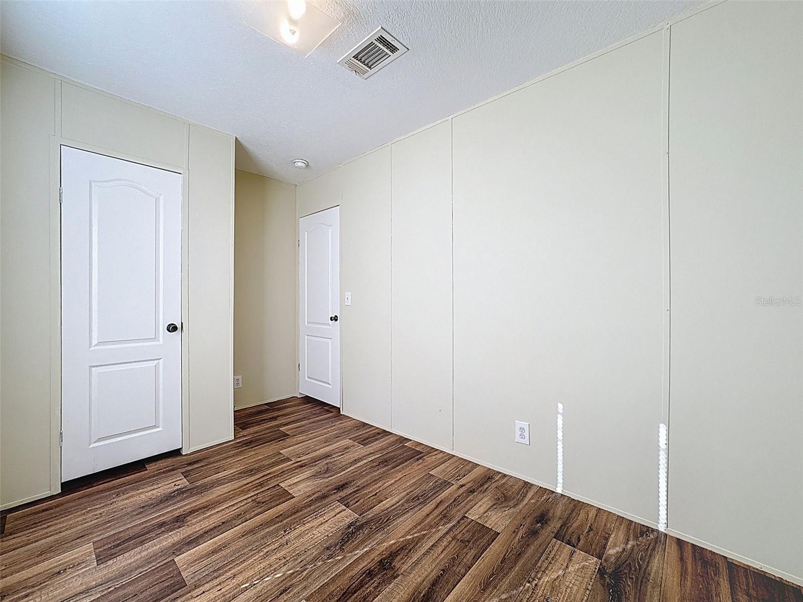 Image 31 of 50 For 13305 Miami Street
