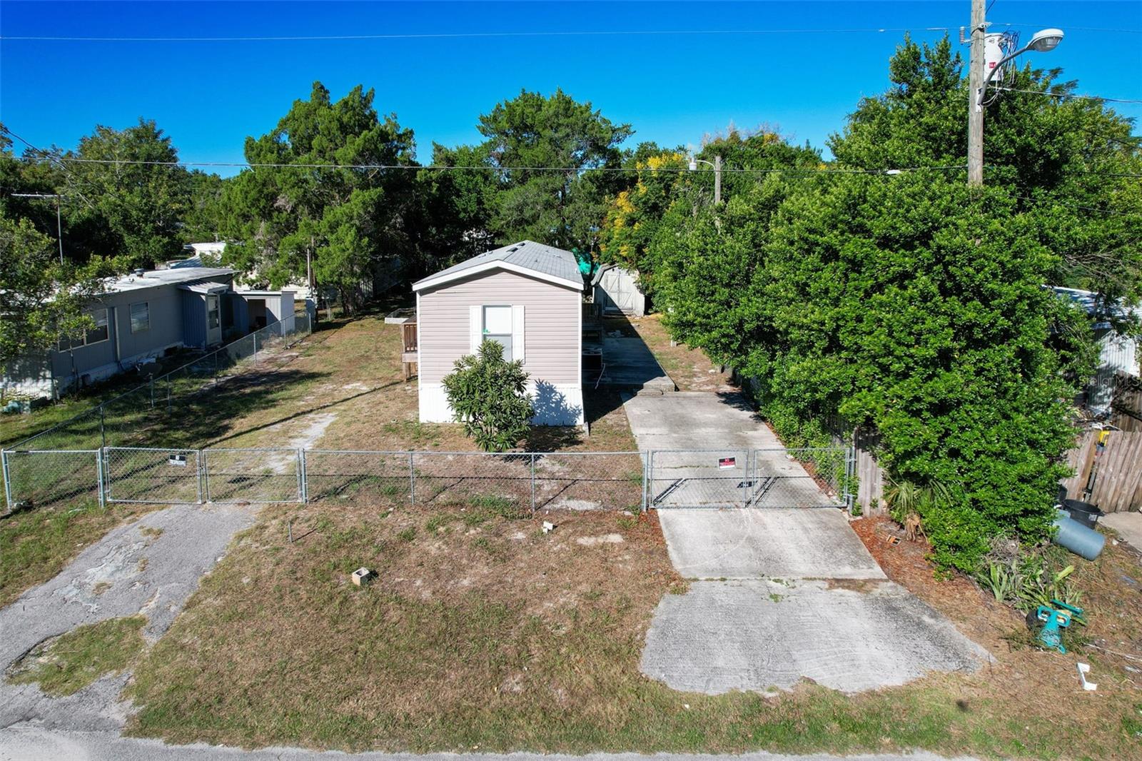 Image 34 of 50 For 13305 Miami Street