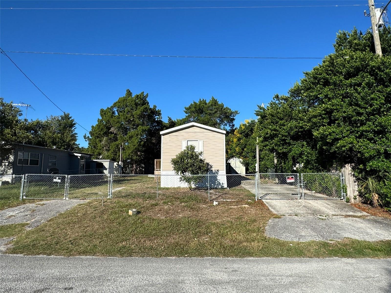 Image 47 of 50 For 13305 Miami Street